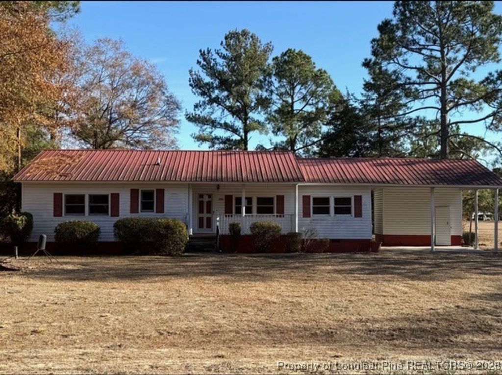 Photo of 256 Chesters Road, Roseboro, NC 28382 (MLS # 756313)