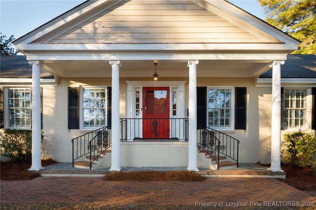 Photo of 1134 Offshore Drive, Fayetteville, NC 28305 (MLS # 756471)