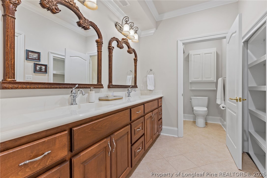Lumberton, North Carolina, 28358, United States, 5 Bedrooms Bedrooms, ,7 BathroomsBathrooms,Residential,Active,2044147