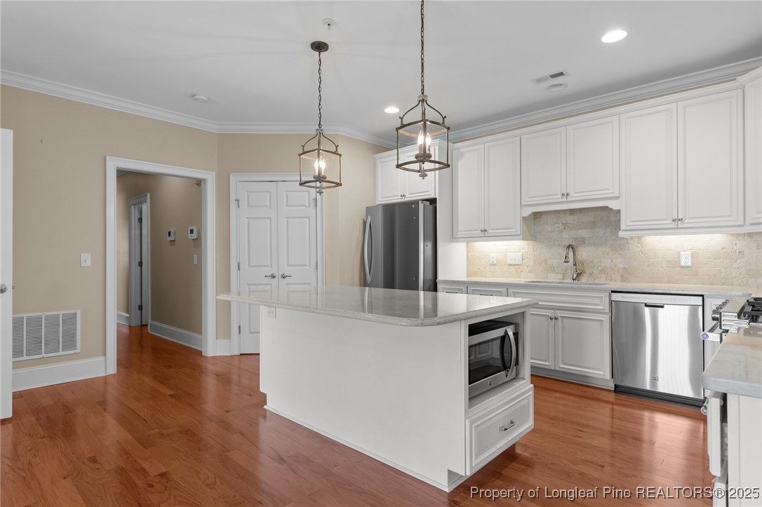 220-404 Hugh Shelton Loop 404