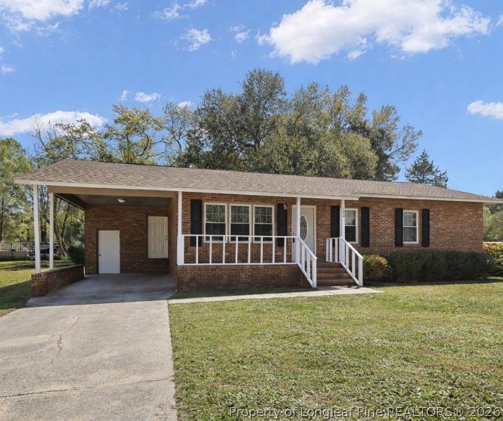 Photo of 202 Mercer Street, Red Springs, NC 28384 (MLS # 759620)