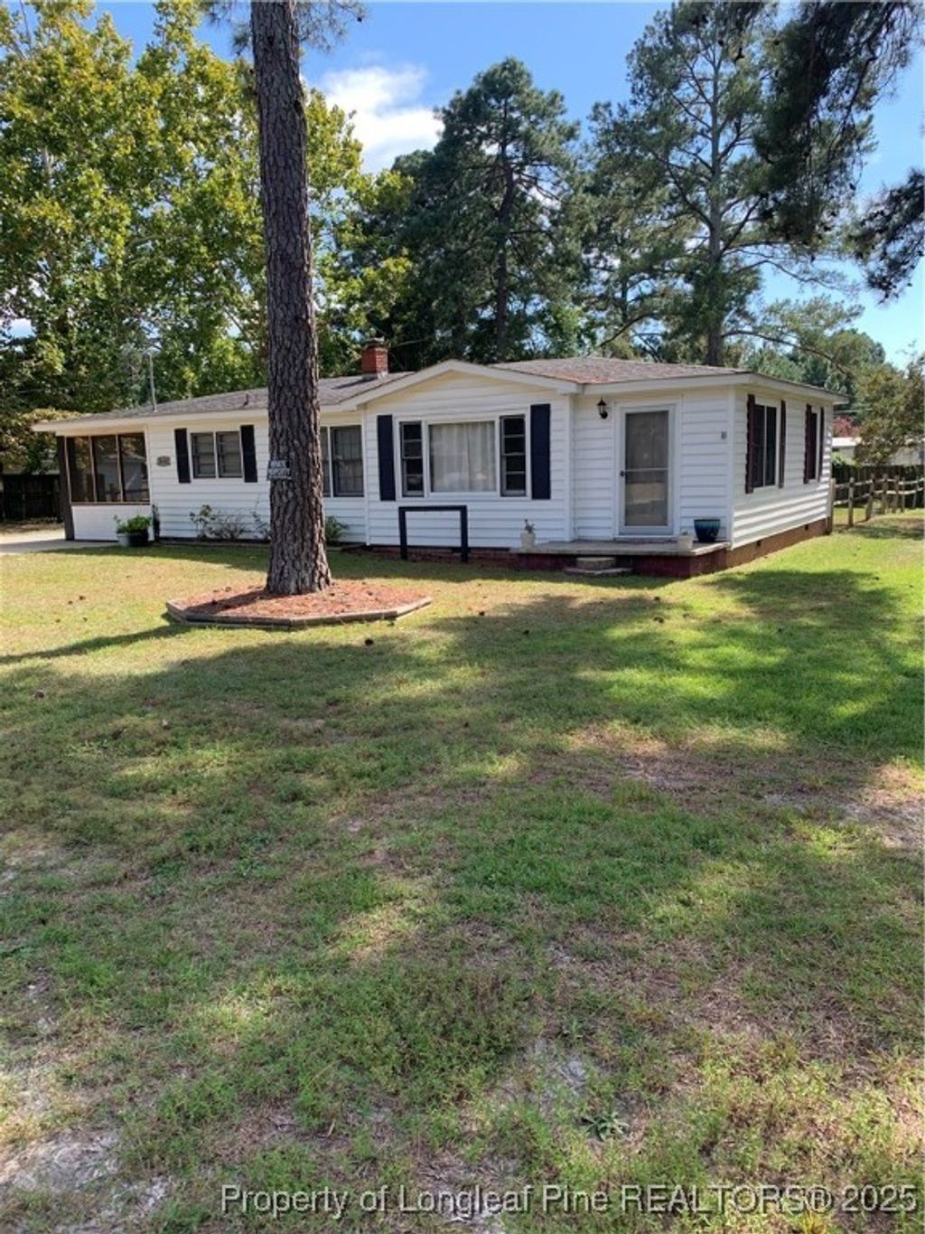 Photo of 5638 Franklin Street, Hope Mills, NC 28348 (MLS # 749583)