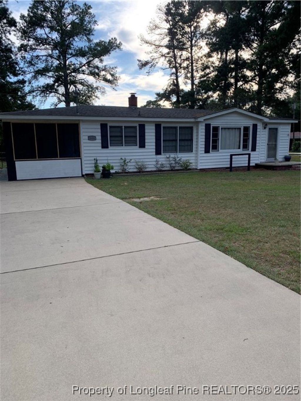 Photo of 5638 Franklin Street, Hope Mills, NC 28348 (MLS # 749583)