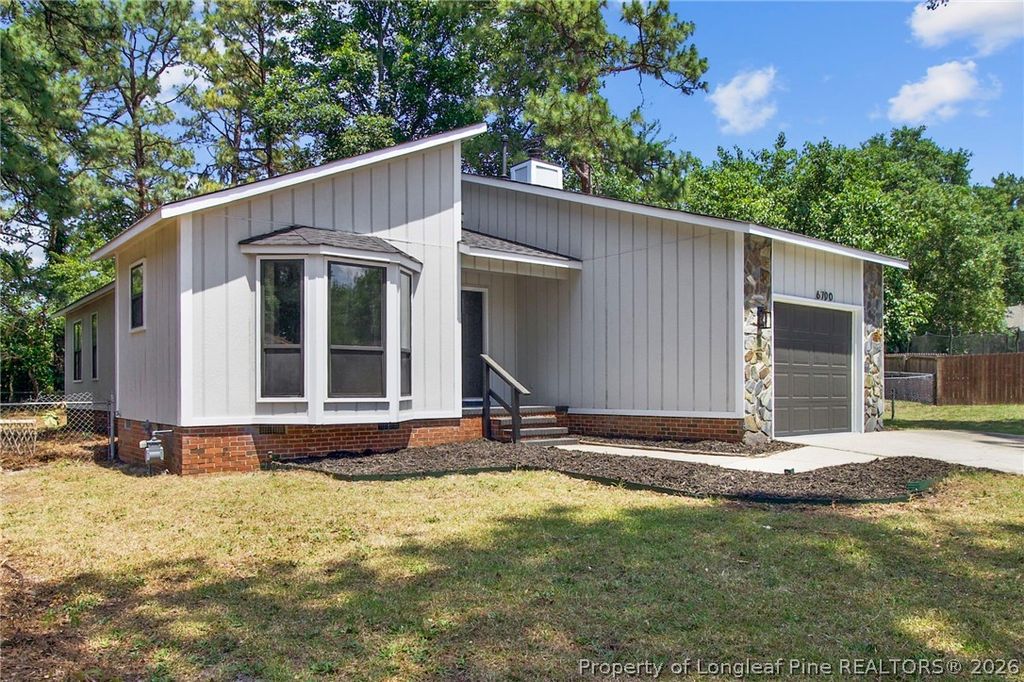 Photo of 6700 Sandfield Court, Fayetteville, NC 28304 (MLS # 763101)