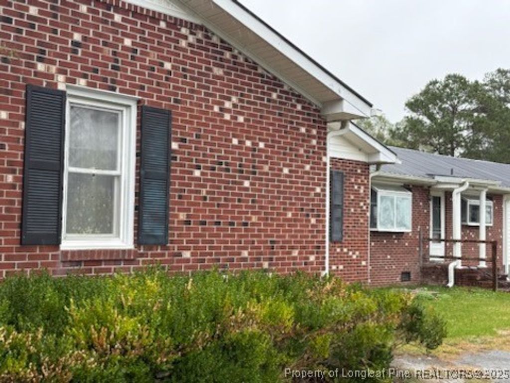 Photo of 599 Haws Run Road, Jacksonville, NC 28540 (MLS # 751712)