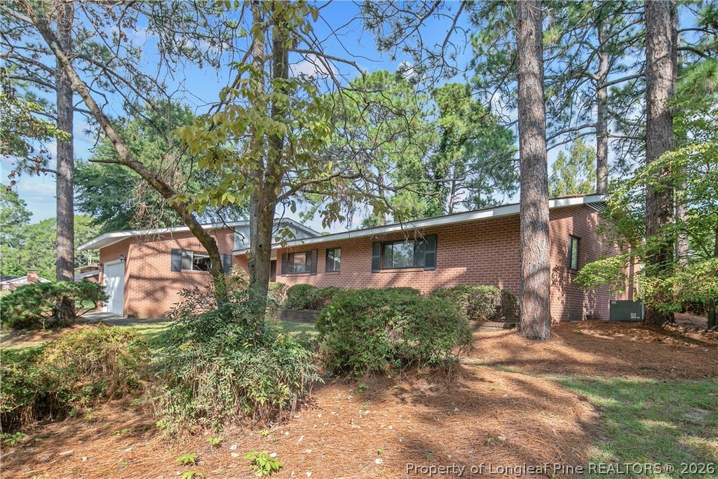 Photo of 2522 Elmhurst Drive, Fayetteville, NC 28304 (MLS # 769331)