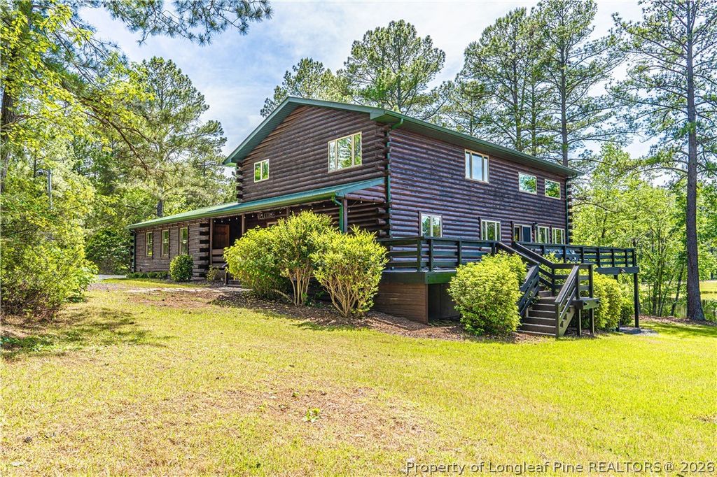 Photo of 105 Lakewood Drive, Aberdeen, NC 28315 (MLS # 762654)