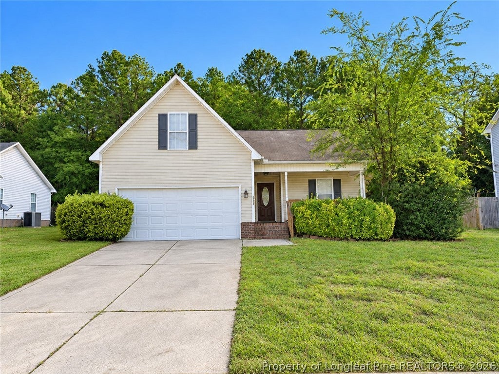 Photo of 4333 Wavetree Drive, Fayetteville, NC 28306 (MLS # 770660)