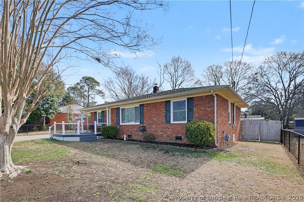 Photo of 5219 Redwood Drive, Fayetteville, NC 28304 (MLS # 756662)
