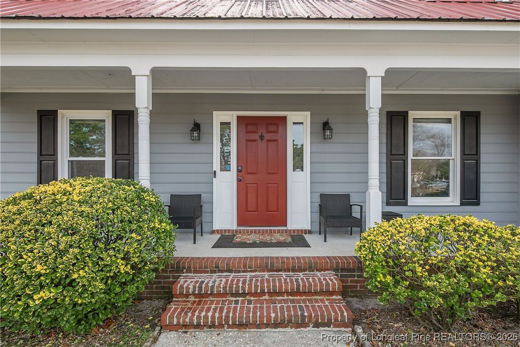 Photo of 2079 Birchcreft Drive, Fayetteville, NC 28304 (MLS # 755845)