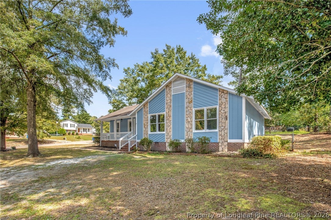 1117 Lake Stone Place