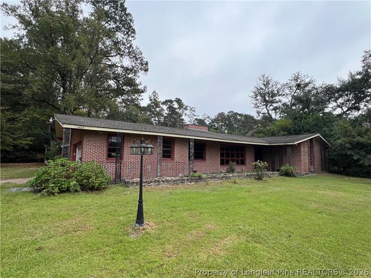 1405 LAKEVIEW RD, FAIRMONT, NC 28340 - Image c3d4e33dfc4f19aff237ecc4ec76d33e/2477026733