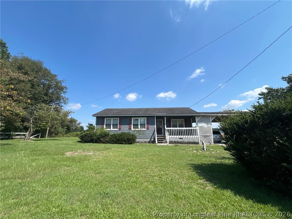 Photo of 178 Sunshine Lane, Clinton, NC 28328 (MLS # 769346)