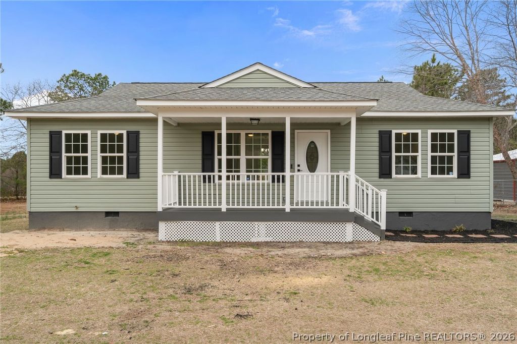 Photo of 122 Fullers Way, Aberdeen, NC 28315 (MLS # 757675)