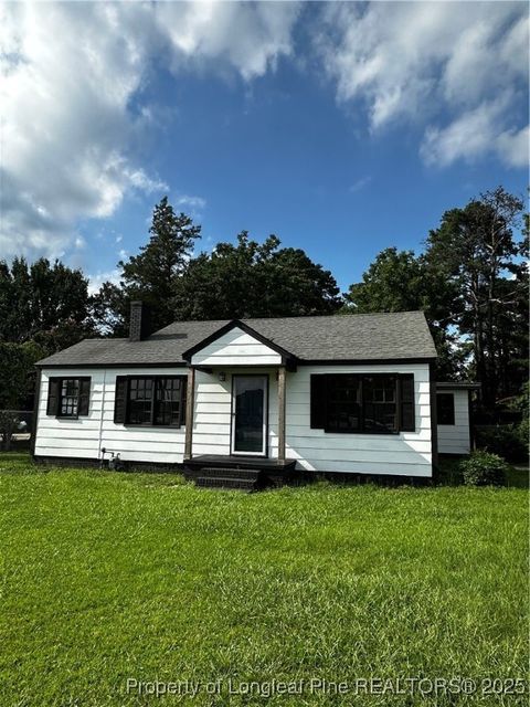 Photo of 5324 Raeford Road, Fayetteville, NC 28304 (MLS # 752206)