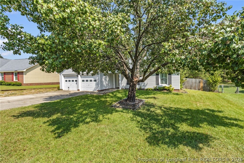 Photo of 852 Santiato Drive, Fayetteville, NC 28314 (MLS # 769649)