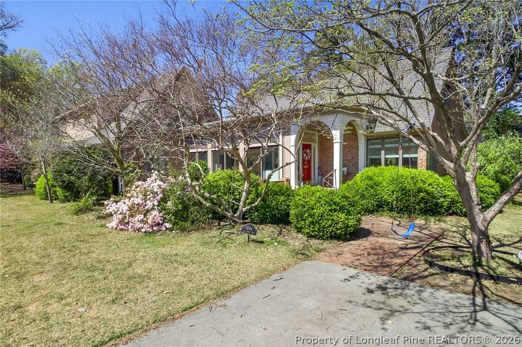 Photo of 1844 Morganton Road, Fayetteville, NC 28305 (MLS # 759680)