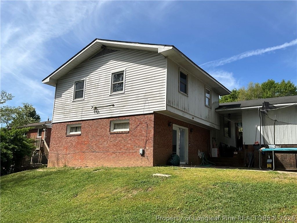 Photo of 559 Cimarron Drive, Fayetteville, NC 28303 (MLS # 760337)