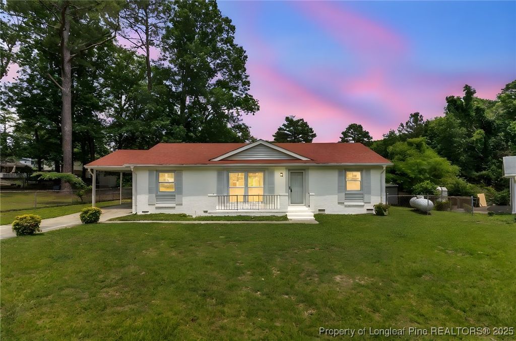 Photo of 5490 Ivyridge Court, Fayetteville, NC 28314 (MLS # 754344)