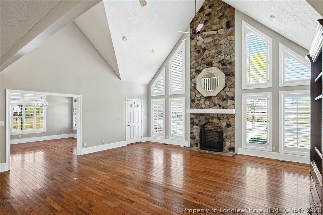 1302 Oakridge Boulevard