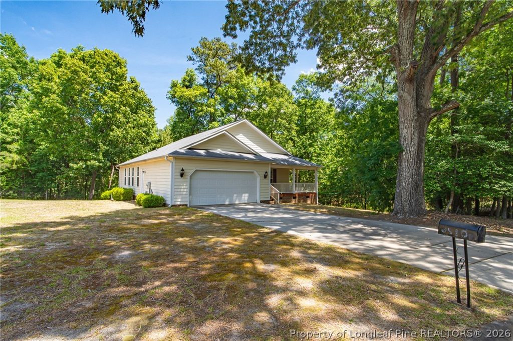 Photo of 3910 Sarasota Drive, Fayetteville, NC 28311 (MLS # 762094)