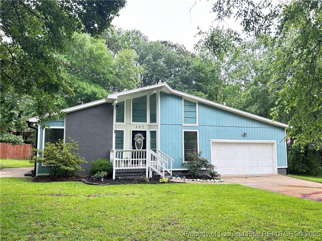 Photo of 305 Reid Court, Fayetteville, NC 28314 (MLS # 752037)