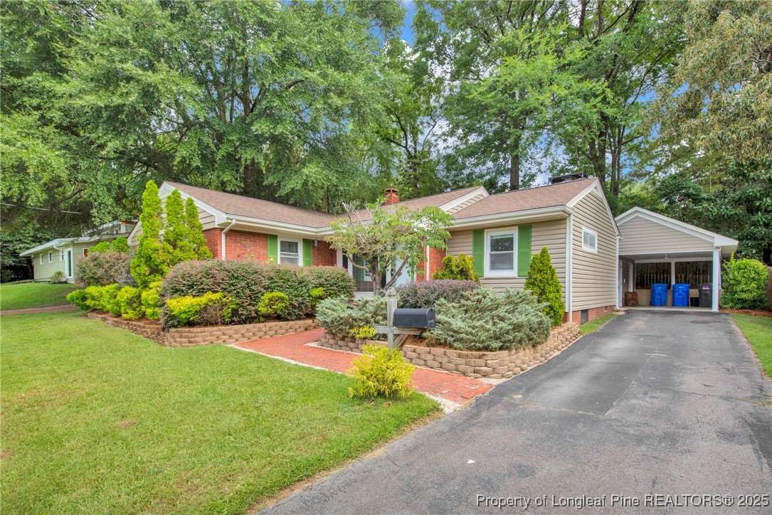 1812 Sunnyside Circle