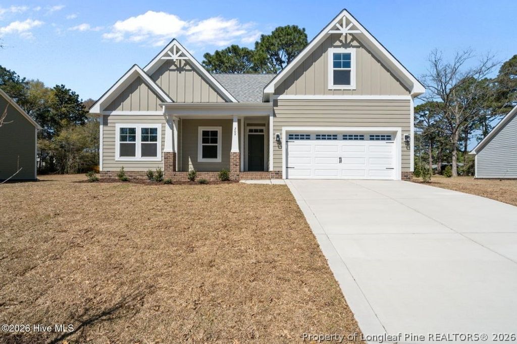 Photo of 209 Telluride Court, Aberdeen, NC 28315 (MLS # 759993)