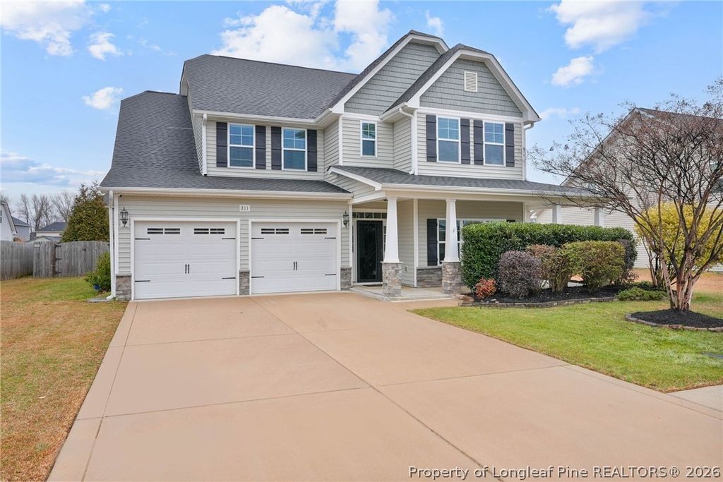 Photo of 211 Wentworth Drive, Raeford, NC 28376 (MLS # 757687)