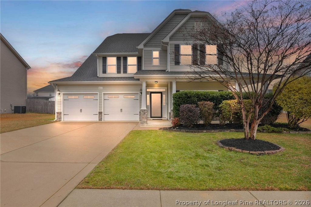 Photo of 211 Wentworth Drive, Raeford, NC 28376 (MLS # 757687)