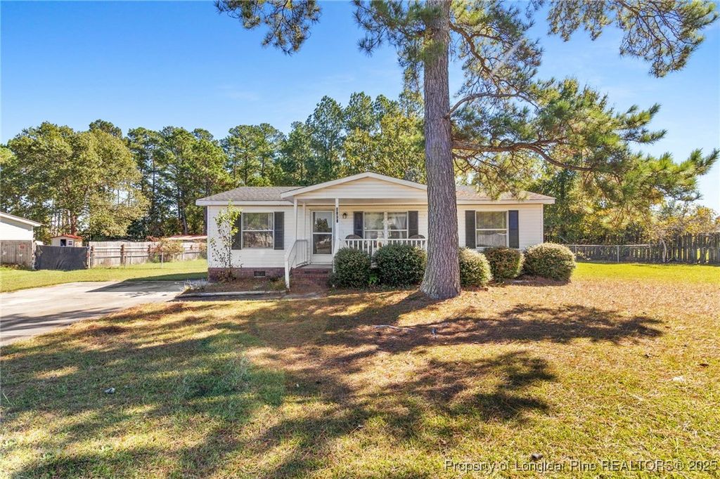 Photo of 1813 O&#39;Brannon Drive, Raeford, NC 28376 (MLS # 751861)
