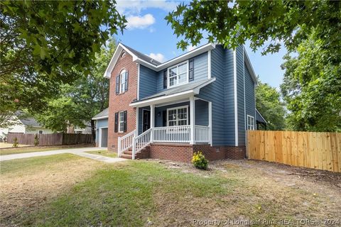 Single Family Residence in Hope Mills NC 4311 Bishamon Street 2.jpg