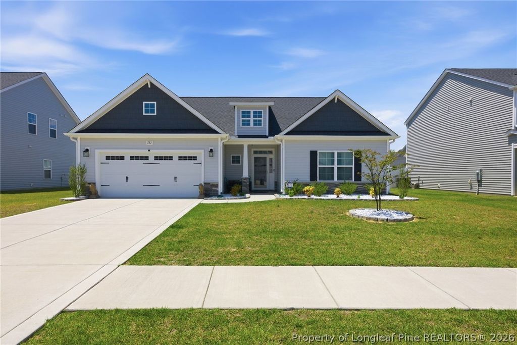 Photo of 282 Tulip Oak (Lot 89) Drive, Raeford, NC 28376 (MLS # 762929)