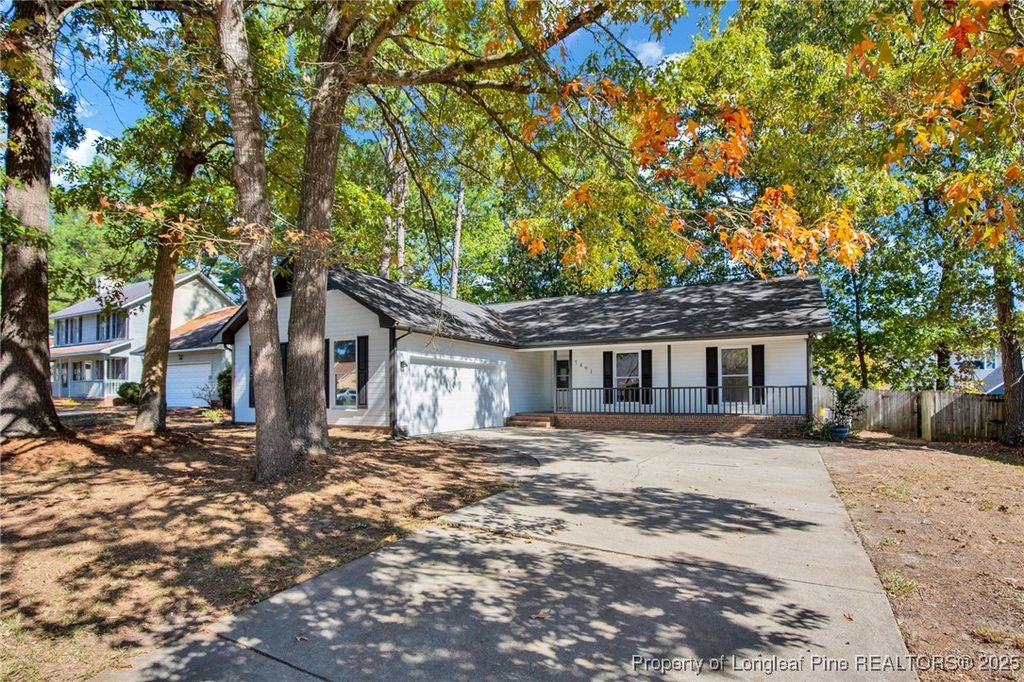 Photo of 7491 Fairpoint Road, Fayetteville, NC 28314 (MLS # 752528)