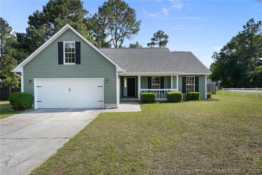 Photo of 102 Winterfield Drive, Raeford, NC 28376 (MLS # 762928)
