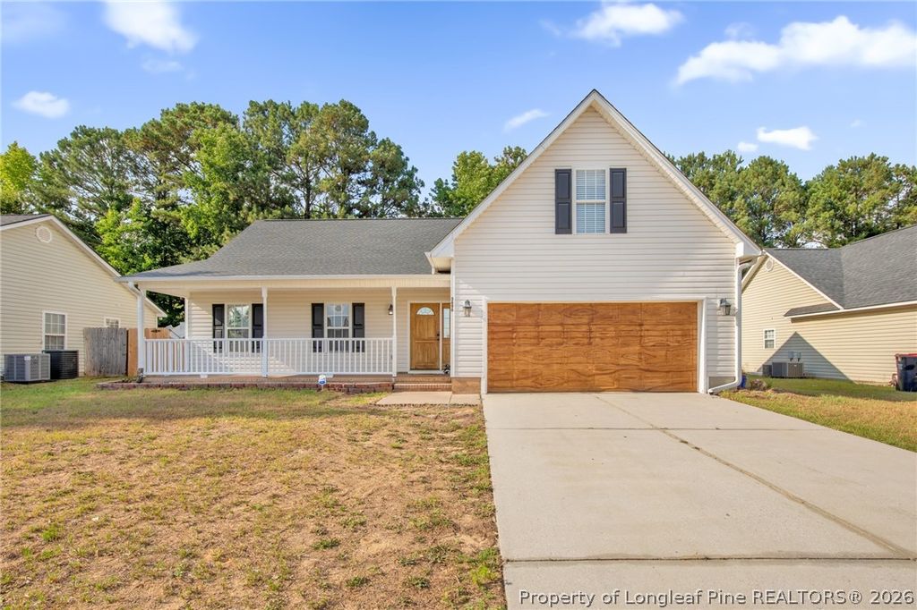 Photo of 3696 Pioneer Drive, Hope Mills, NC 28348 (MLS # 764569)