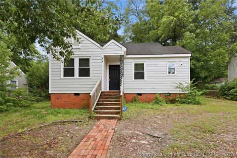 Photo of 274 Windsor Drive, Fayetteville, NC 28301 (MLS # 764679)