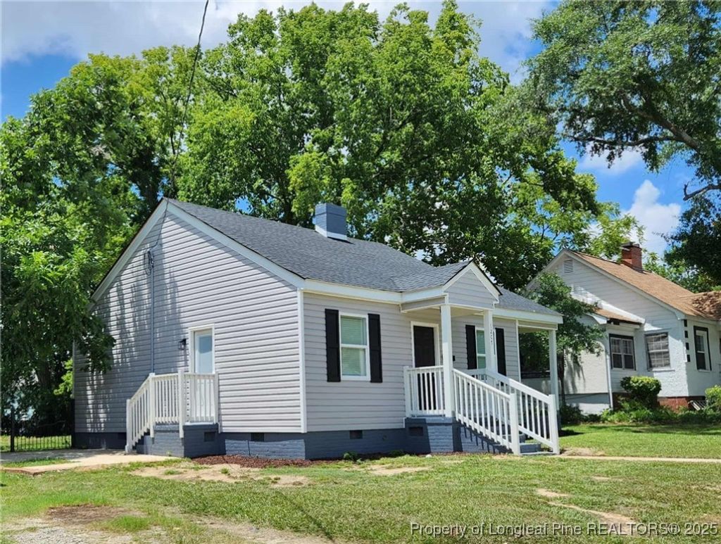 Photo of 1207 Hillsboro Street, Fayetteville, NC 28301 (MLS # 754775)