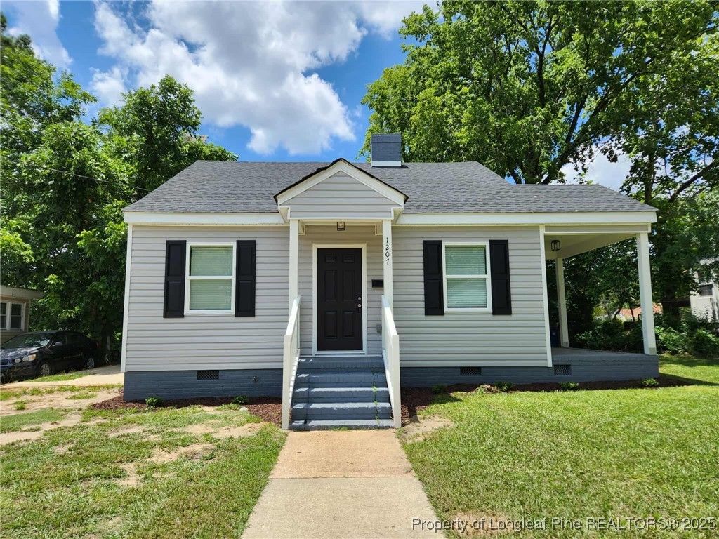 Photo of 1207 Hillsboro Street, Fayetteville, NC 28301 (MLS # 754775)