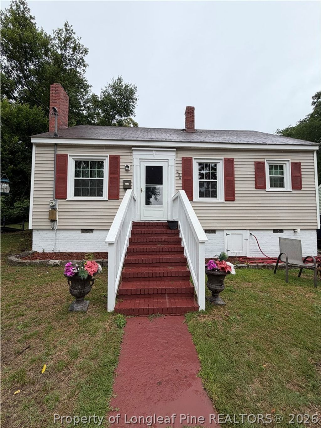Photo of 226 S Windsor Drive, Fayetteville, NC 28301 (MLS # 763268)