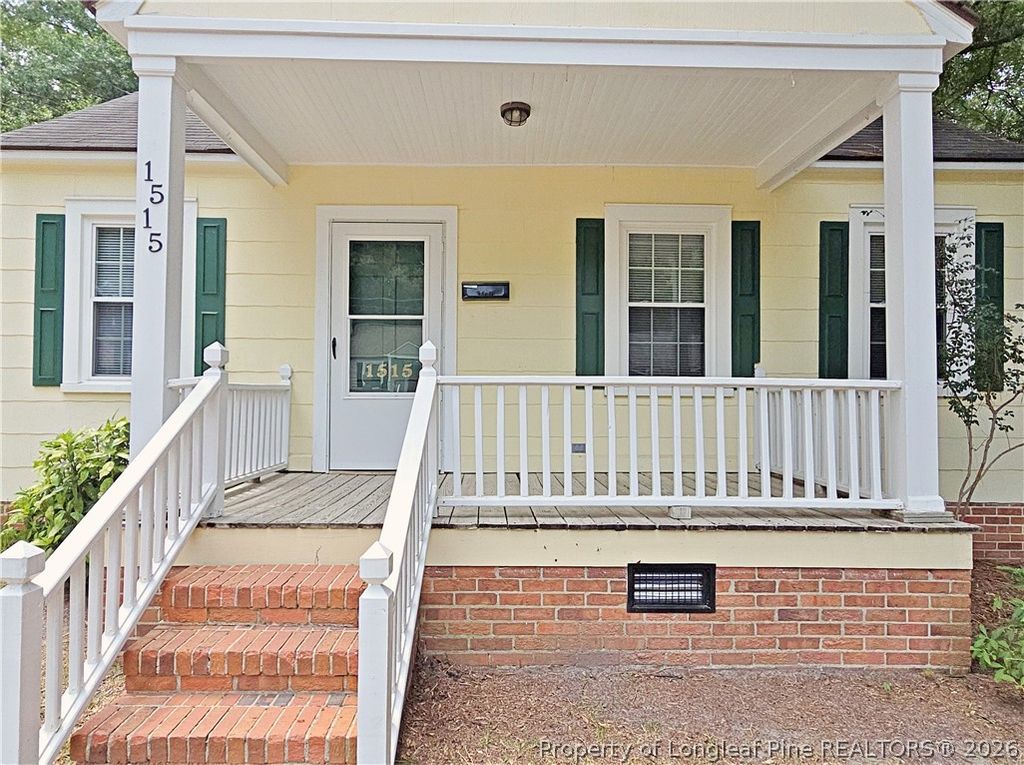 Photo of 1515 Ashford Avenue, Fayetteville, NC 28305 (MLS # 764055)