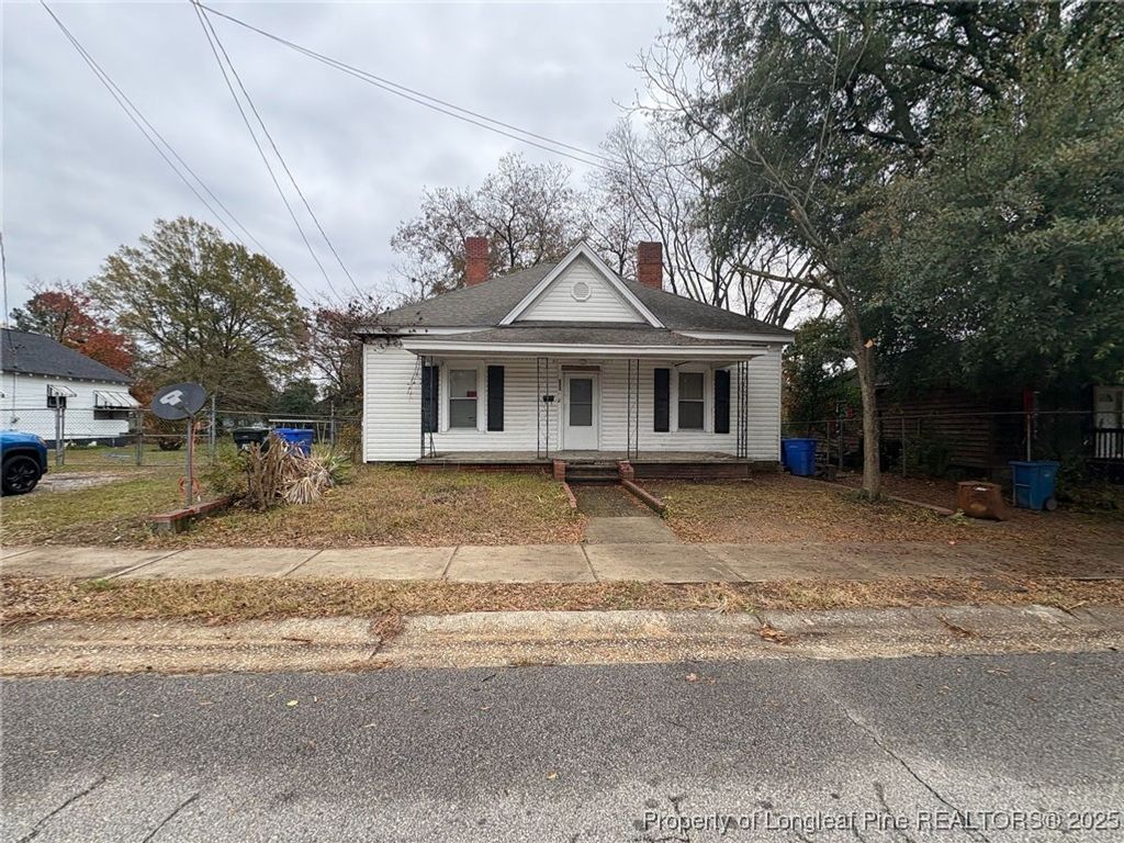 Photo of 232 B Street, Fayetteville, NC 28301 (MLS # 754216)