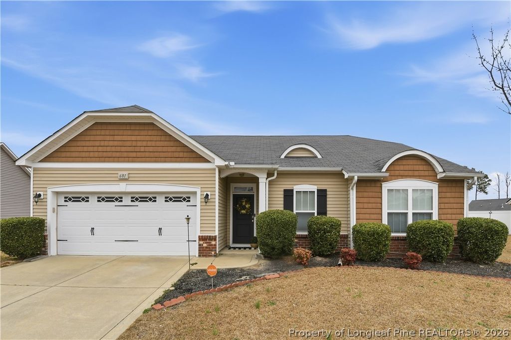 Photo of 601 Collinwood Drive, Raeford, NC 28376 (MLS # 758290)
