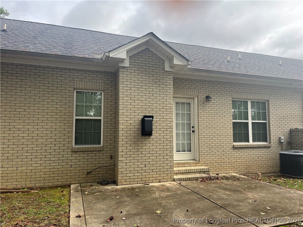 Photo of 600 Wyndam Court, Lumberton, NC 28358 (MLS # 751814)