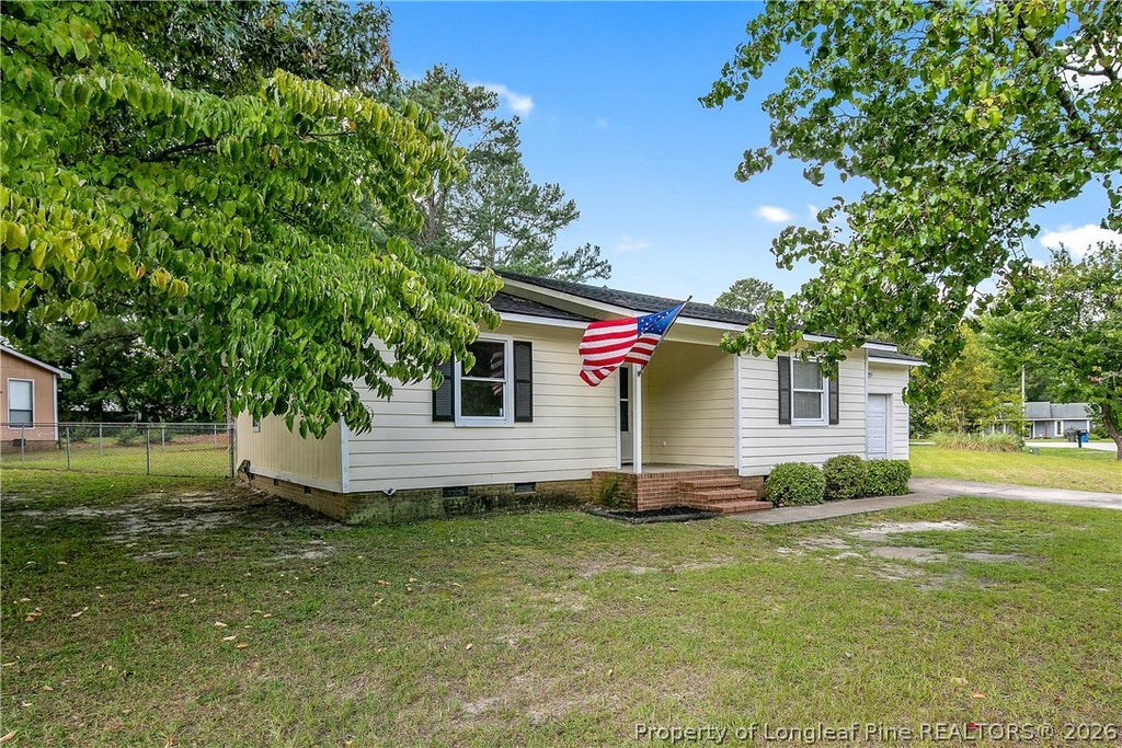 Photo of 6401 Lorell Court, Fayetteville, NC 28304 (MLS # 769870)