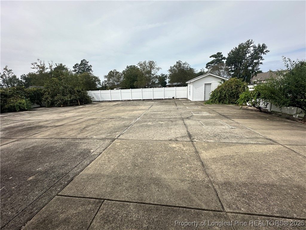 Photo of 2912 Eagle Crest Lane, Fayetteville, NC 28306 (MLS # 751813)