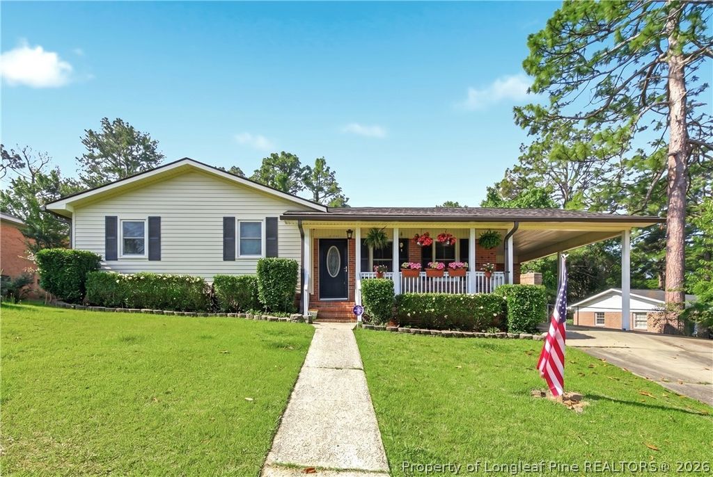 Photo of 7601 Jennings Lane, Fayetteville, NC 28303 (MLS # 763422)