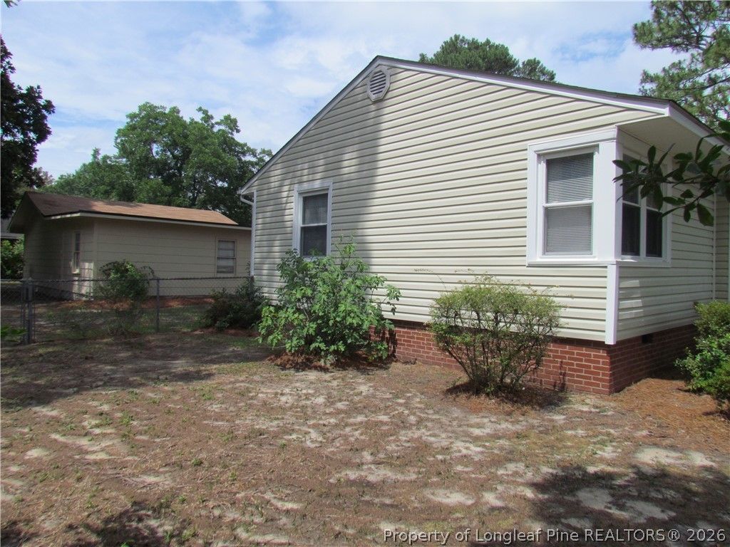 Photo of 1010 Sandalwood Drive, Fayetteville, NC 28304 (MLS # 765888)