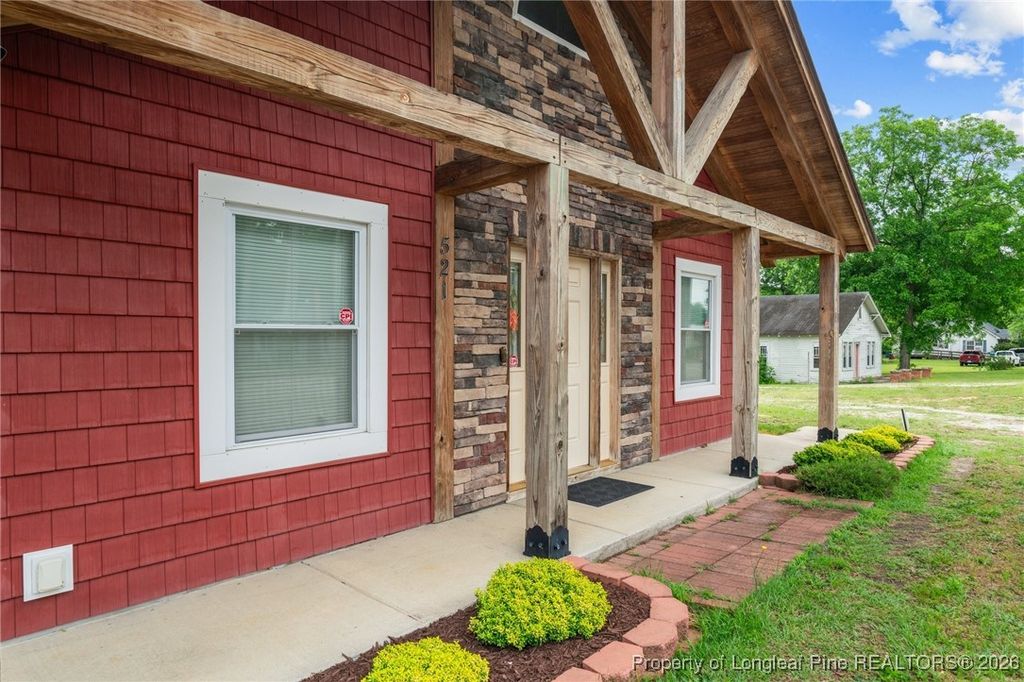 Photo of 521 Cedar Creek Road, Fayetteville, NC 28312 (MLS # 755444)