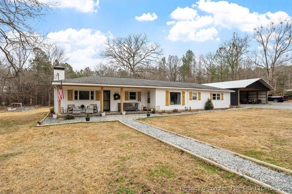 Photo of 1031 Walter Bright Road, Sanford, NC 27330 (MLS # 755296)